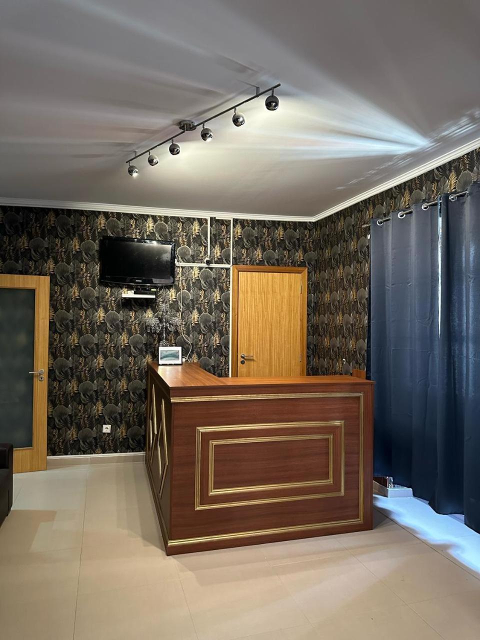 שטובל Sn-Hostel מראה חיצוני תמונה