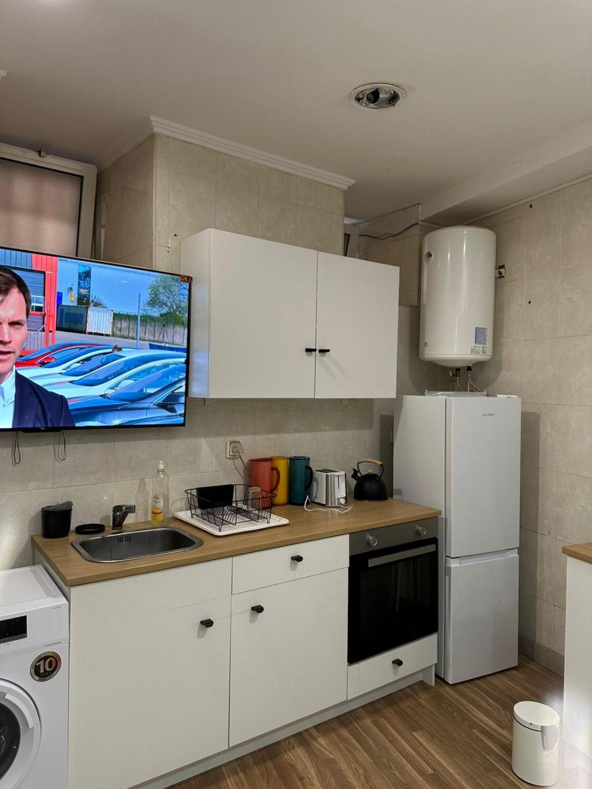 שטובל Sn-Hostel מראה חיצוני תמונה